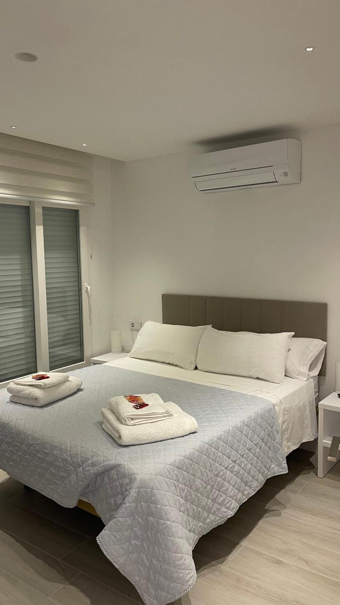 Апартаменты Apartamento Arena Бенидорм Экстерьер фото